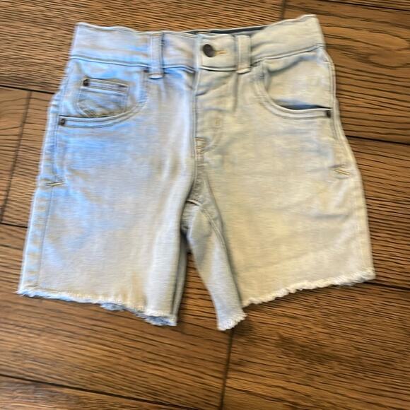 4T Cat and Jack Jeans Shorts - Picture 1 of 3